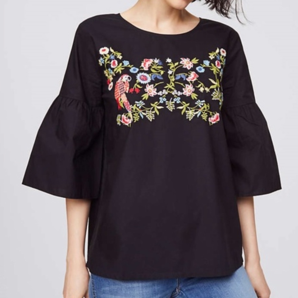 NWT Loft Black Parrot Jungle Sleeve Top